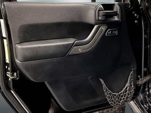 Used 2014 Jeep Wrangler Sport AWD/4WD image 15