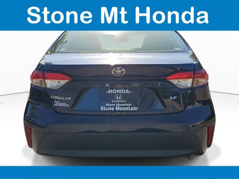 Used 2023 Toyota Corolla LE FWD image 5