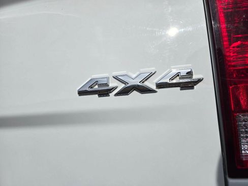 Used 2016 RAM 3500 Tradesman w/ Protection Group image 9