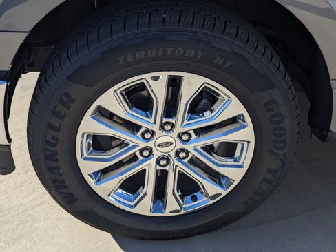 New 2025 Ford F150 XLT w/ Equipment Group 302A MID image 7