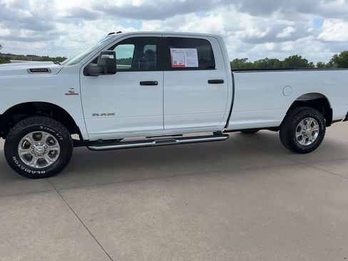 Used 2024 RAM 3500 Big Horn AWD/4WD image 5