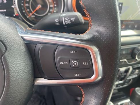 Used 2023 Jeep Gladiator Mojave w/ LED Lighting Group image 9