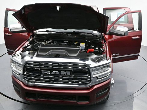 Used 2022 RAM 3500 Limited w/ Body Color Bumper Group image 43