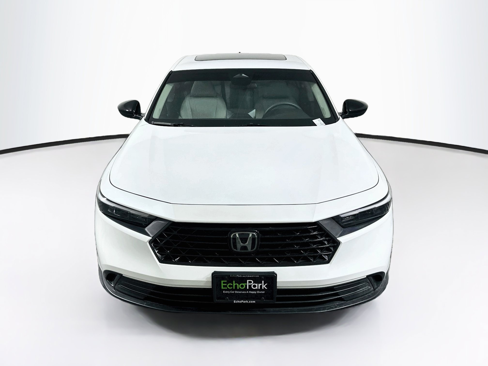 Used 2025 Honda Accord SE image 2