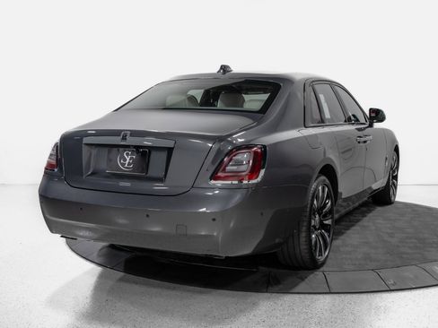Used 2024 Rolls-Royce Ghost AWD/4WD image 9