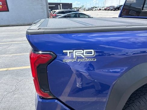 Used 2024 Toyota Tacoma TRD Off-Road AWD/4WD image 6