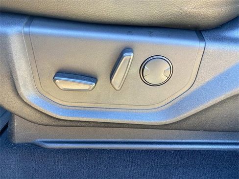 Used 2020 Ford F350 Lariat w/ Lariat Ultimate Package image 55