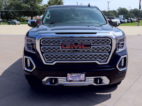 Used 2019 GMC Sierra 1500 Denali w/ Technology Package AWD/4WD image 2