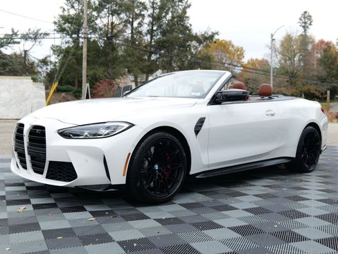 Used 2024 BMW M4 xDrive Competition w/ Executive Package image 71