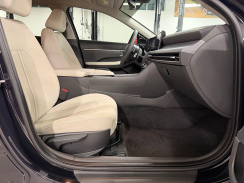 Used 2024 Hyundai Sonata SEL FWD image 29