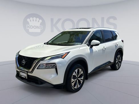 Used 2023 Nissan Rogue SV w/ SV Premium Package FWD image 4