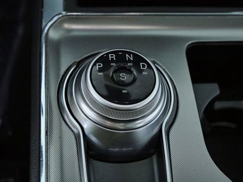 Certified 2024 Ford Edge Titanium AWD/4WD image 25