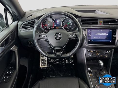 Used 2021 Volkswagen Tiguan SE R-Line image 22