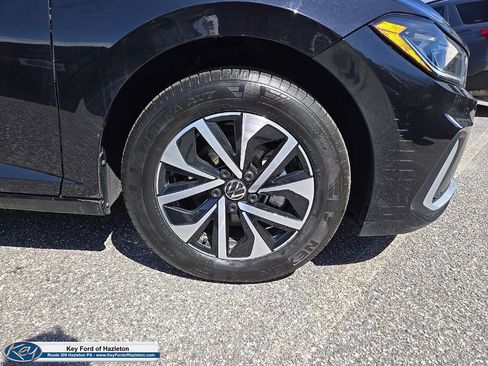 Used 2025 Volkswagen Jetta S FWD image 11
