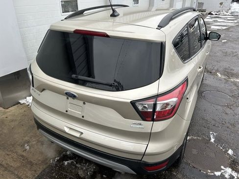 Used 2018 Ford Escape SEL image 5