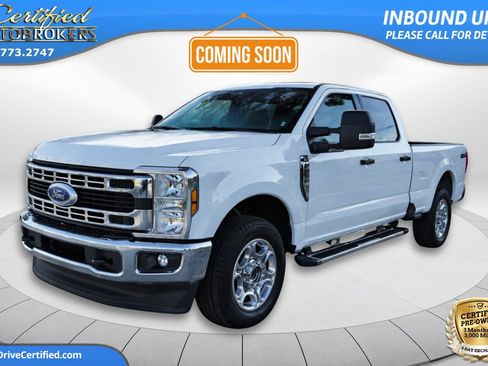 Used 2024 Ford F250 XLT image 1