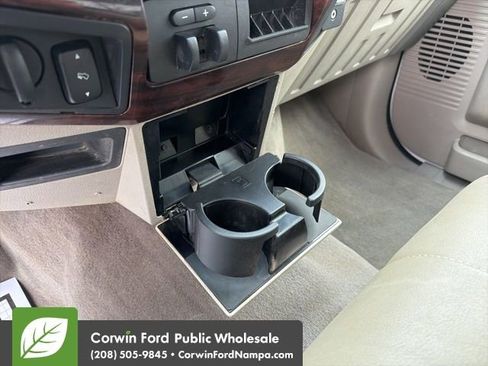 Used 2010 Ford F350 Lariat image 22