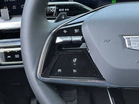 New 2025 Cadillac Lyriq Luxury image 13