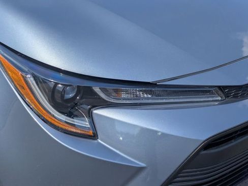 Used 2024 Toyota Corolla LE FWD image 44