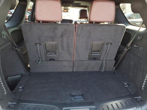 Certified 2024 Dodge Durango GT image 8