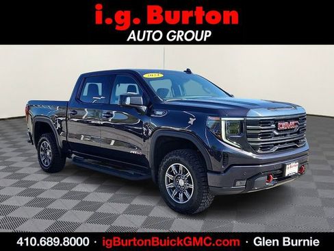 Used 2024 GMC Sierra 1500 AT4 w/ Technology Package AWD/4WD image 1