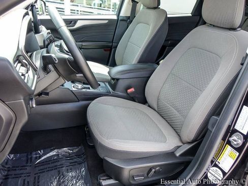 Used 2022 Ford Escape SE w/ SE Sport Appearance Package AWD/4WD image 9