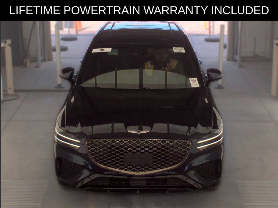Used 2025 Genesis GV70 3.5T Sport AWD/4WD image 3