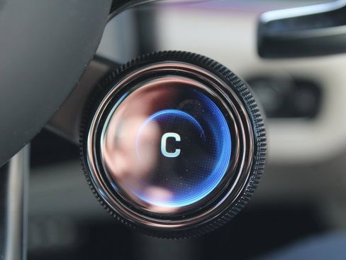 Certified 2026 Mercedes-Benz GLE 53 AMG 4MATIC image 35