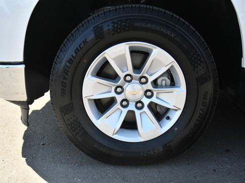 Used 2024 Chevrolet Silverado 1500 LT w/ Protection Package AWD/4WD image 12
