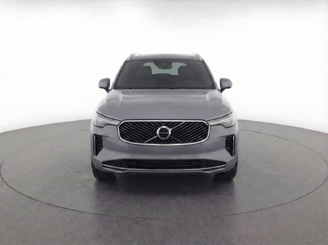 New 2026 Volvo XC90 B6 Plus w/ Protection Package Premier AWD/4WD image 46