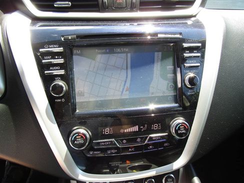 Used 2017 Nissan Murano Platinum AWD/4WD image 13
