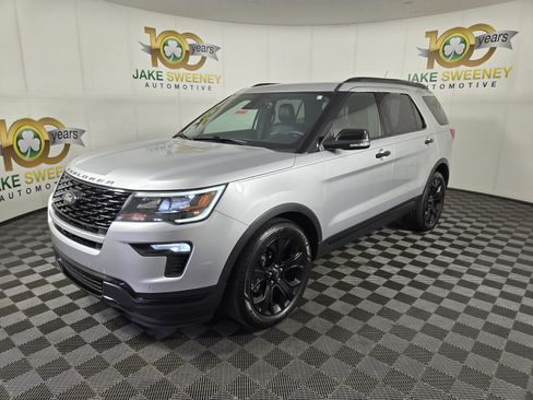 Used 2019 Ford Explorer Sport w/ Equipment Group 401A AWD/4WD image 4