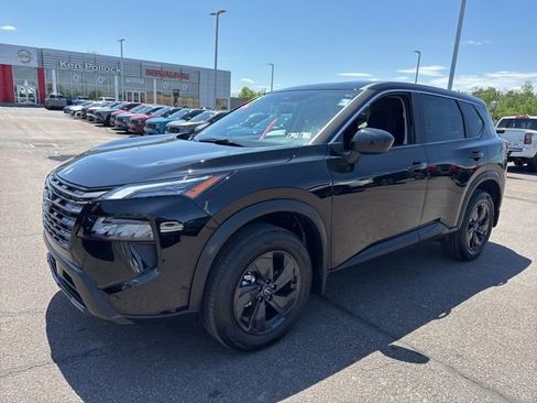 Certified 2026 Nissan Rogue SV w/ Cold Weather Package AWD/4WD image 35