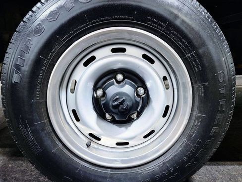 Used 1996 Dodge Ram 1500 Truck 2WD Regular Cab image 4