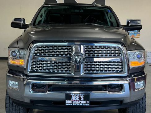 Used 2013 RAM 2500 Laramie w/ Convenience Group AWD/4WD image 2