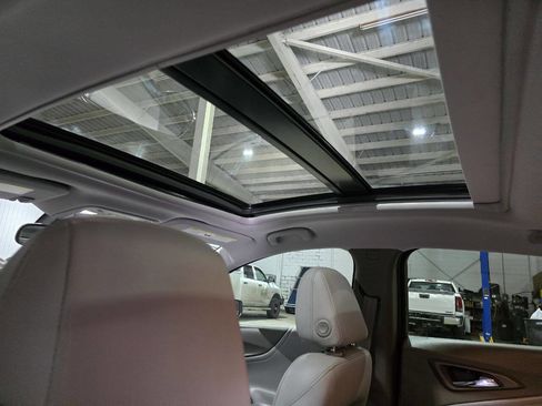 Used 2018 Chevrolet Malibu Premier w/ Premier Sun and Wheel Package image 29