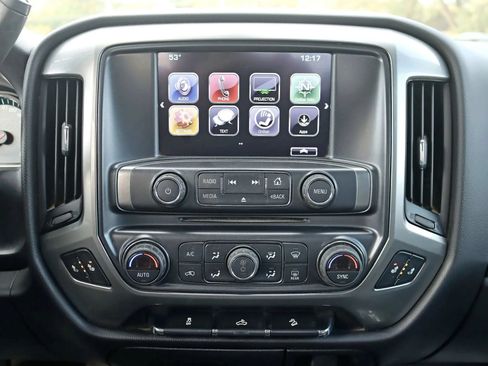 Used 2018 Chevrolet Silverado 1500 LT w/ All Star Edition AWD/4WD image 21