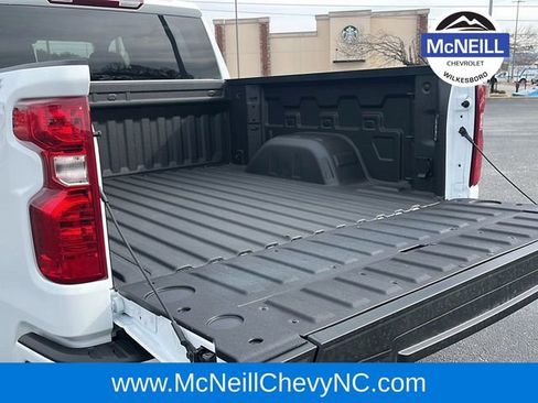 Used 2025 Chevrolet Silverado 1500 Custom w/ Turbomax Blackout Package image 30