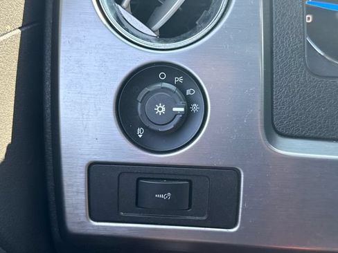 Used 2013 Ford F150 Limited AWD/4WD image 29