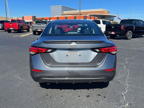 New 2025 Nissan Sentra S image 4