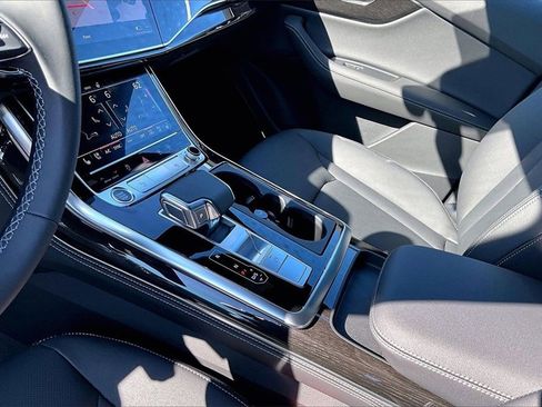 New 2026 Audi Q8 Premium Plus image 23