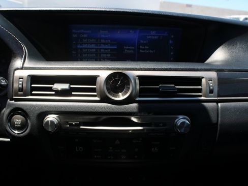 Used 2017 Lexus GS 200t w/ Premium Package RWD image 21