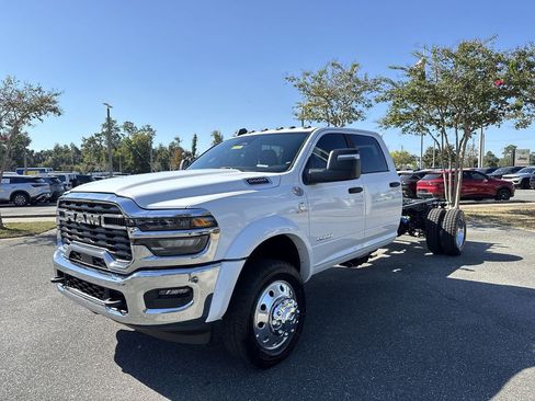 New 2026 RAM 5500 Tradesman image 7