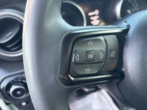 Used 2023 Jeep Wrangler Unlimited w/ 8.4" Radio Group AWD/4WD image 21