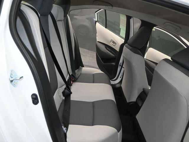 Used 2025 Toyota Corolla LE FWD image 13