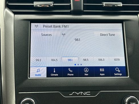 Used 2020 Ford Fusion SE image 16