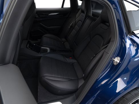 New 2025 Porsche Panamera 4 image 26