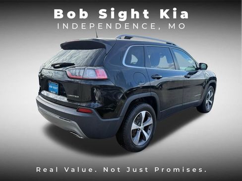 Used 2020 Jeep Cherokee Limited image 11
