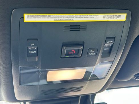 Used 2024 Lexus IS 500 RWD image 19