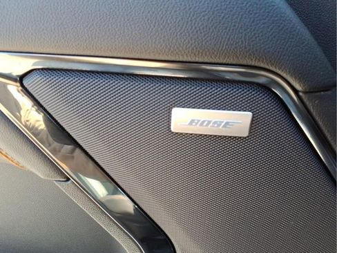 Certified 2024 GMC Sierra 1500 AT4 w/ Technology Package image 21